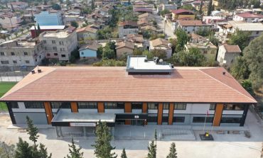 HATAY KIRIKKHAN’DAKİ LİSE, 90 BİN İBB ÇALIŞANININ KATKILARIYLA YENİDEN İNŞA EDİLDİ