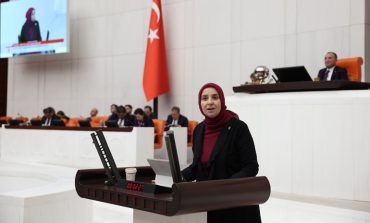 DEVA Partili Esen: “İstanbul yıkılmadan kulak verin; Hayat İstanbul’u öneriyoruz!”