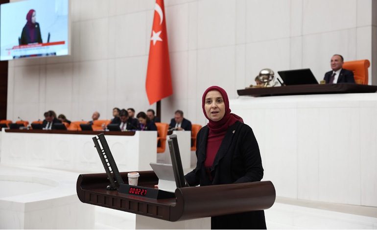 DEVA Partili Esen: “İstanbul yıkılmadan kulak verin; Hayat İstanbul’u öneriyoruz!”