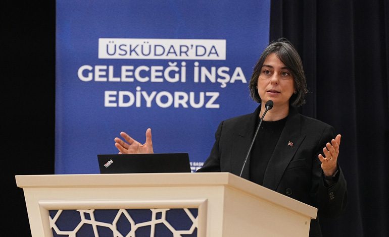 ÜSKÜDAR’DA “GELECEĞİ İNŞA EDİYORUZ” PANELİ GERÇEKLEŞTİ