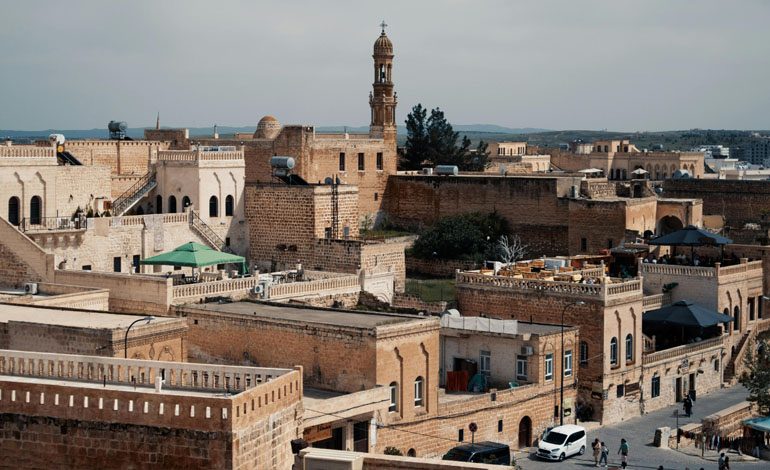 DEDEMAN HOTELS & RESORTS INTERNATIONAL’DAN MARDİN’E YENİ BİR DEĞER: PARK DEDEMAN MİDYAT İÇİN İMZALAR ATILDI