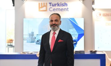 ÇCSİB Yönetim Kurulu Başkan Yardımcısı Abdulhamit Akçay: “Çimento sektörü ihracatta büyüyor ama kur baskısı kârlılığı zorluyor”