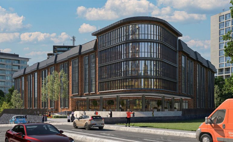 “TEKNOLOJİYİ TASARIMLARIMIZIN MERKEZİNE ALIYORUZ”