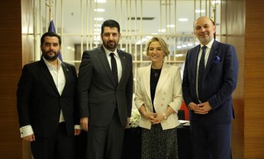    DEDEMAN SUITES & RESIDENCES BURSA NİLÜFER İÇİN İMZALAR ATILDI