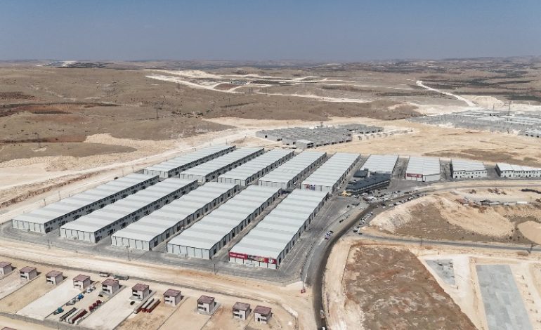 GAZİANTEP’TE 2,5 MİLYON METREKARELİK DEV TİCARET ÜSSÜ YÜKSELİYOR