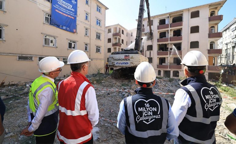İBB’DEN AVCILAR’DA KENTSEL DÖNÜŞÜM HAMLESİ