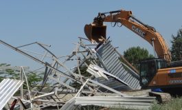 ÖMERLİ HAVZASI’NDAKİ KAÇAK YAPILAR KALDIRILDI