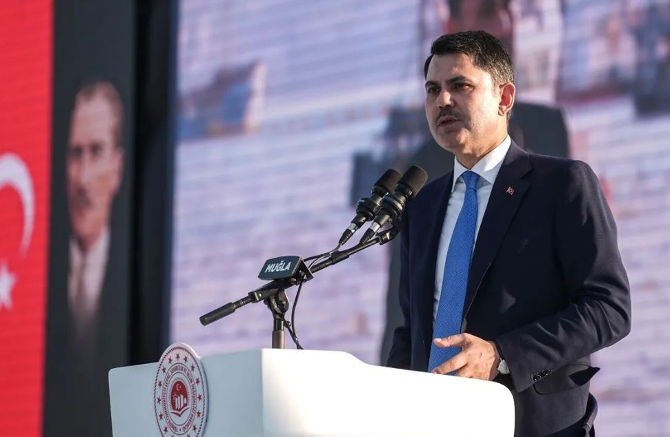 Bakan Kurum: 16 milyon metreküp dip çamurunu üç yıl içerisinde Fethiye Körfezi’nden çıkaracağız