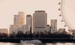 South Bank’ın nehir kıyısı yaşamını tamamlayan modern bir başyapıt: SEVEN