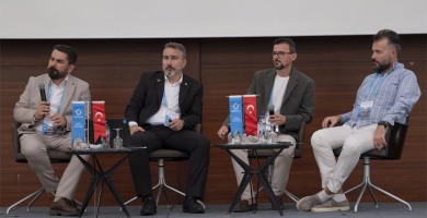 Apsiyon Yönetici Sohbetleri Bursa'da gerçekleştirildi: Gündemde Apsiyon'un yapay zekâ asistanı ADA vardı