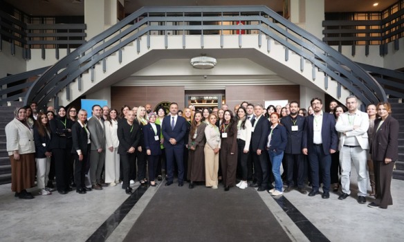 SAINT-GOBAIN STRATEJİK PARTNERLİĞİNDE COP31 BİNALAR VE ŞEHİRLER ÇALIŞTAYI GERÇEKLEŞTİRİLDİ