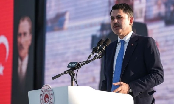 Bakan Kurum: 16 milyon metreküp dip çamurunu üç yıl içerisinde Fethiye Körfezi'nden çıkaracağız