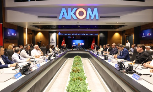 İBB, İSTANBUL’U GELECEĞE HAZIRLIYOR: "ISI DİRENCİ KOORDİNASYON MASASI" İLK TOPLANTISINI GERÇEKLEŞTİRDİ
