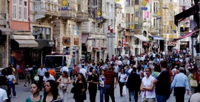 İstanbul’un Popüler Alışveriş Caddelerinde Metrekare Değeri 2 Milyon TL’ye Dayandı