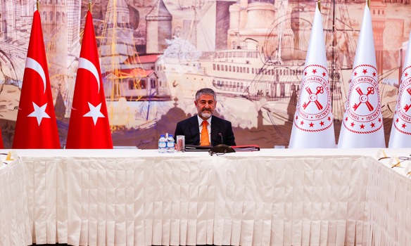 Bakan Nebati: 'Gayrimenkul sektöründe olağan dışı fiyat artışlarını mercek altına aldık'